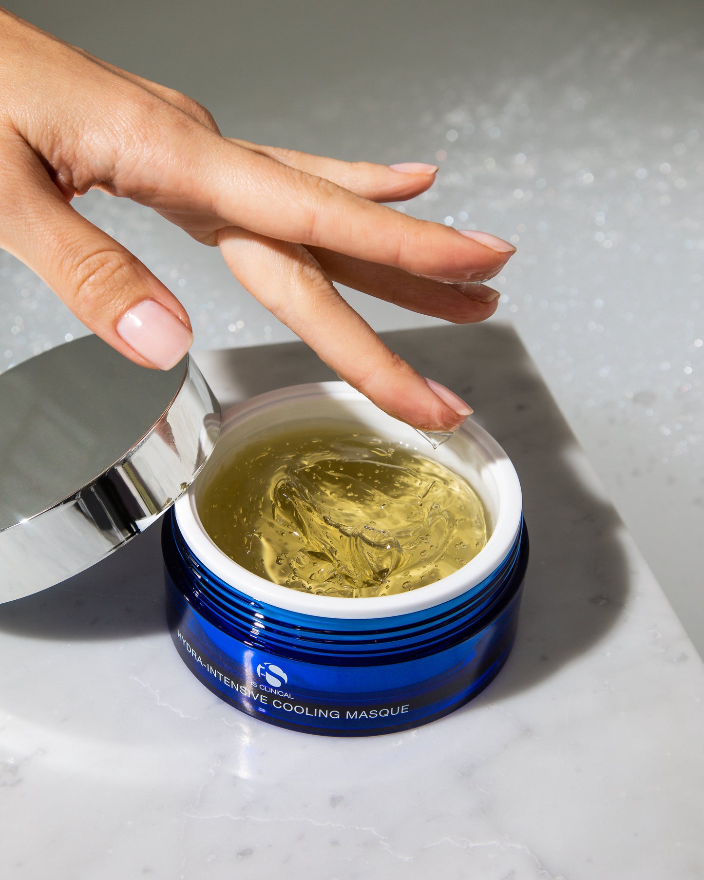 IS CLINICAL Hydra-Intensive Cooling Masque